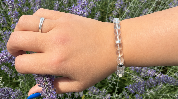BioBracelet: Clear quartz with healing magnets creating bloodflow